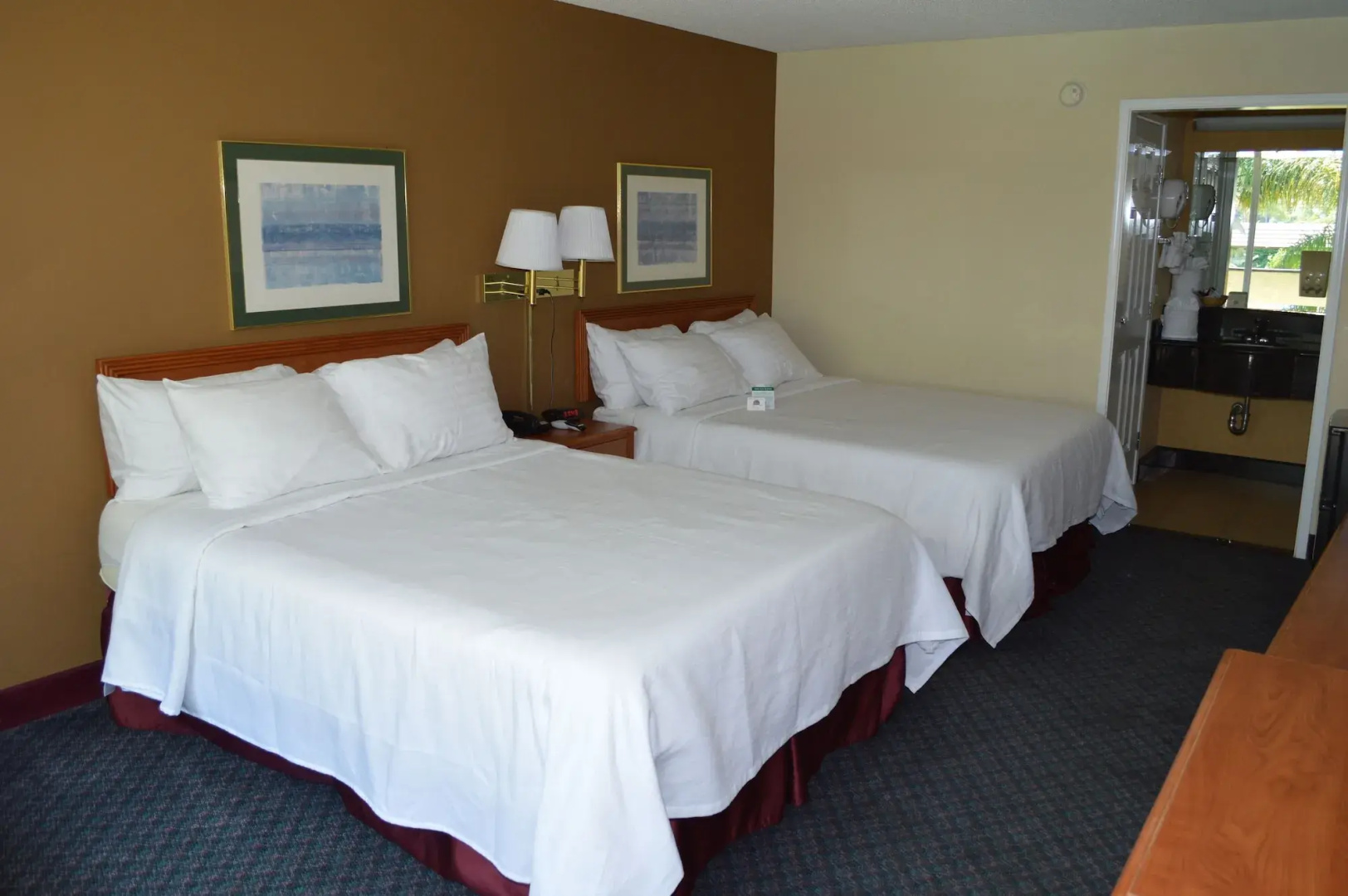 Foto - Ontario Airport Inn
