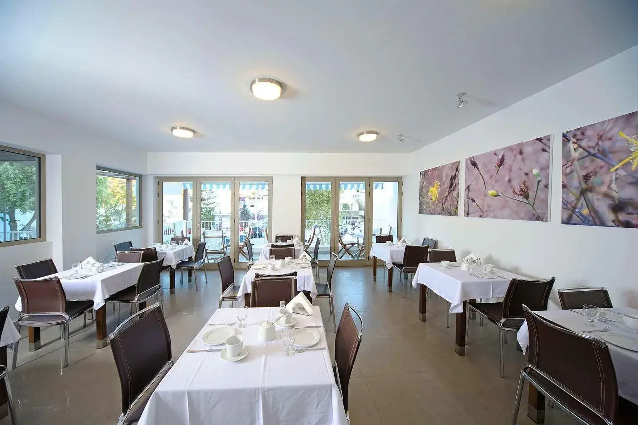 Photo - Glaros Hotel Apartment
