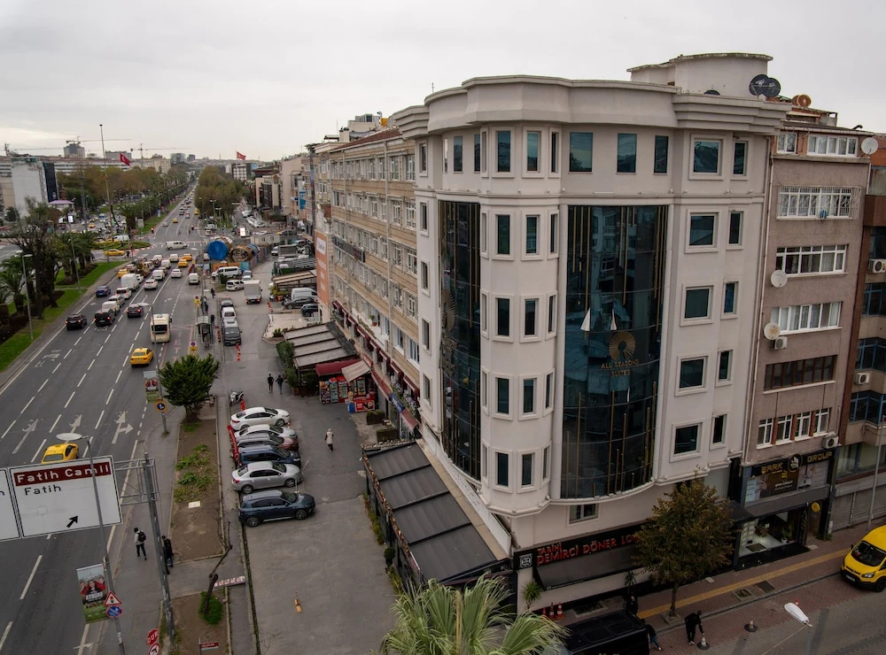 Foto - All Seasons Suites