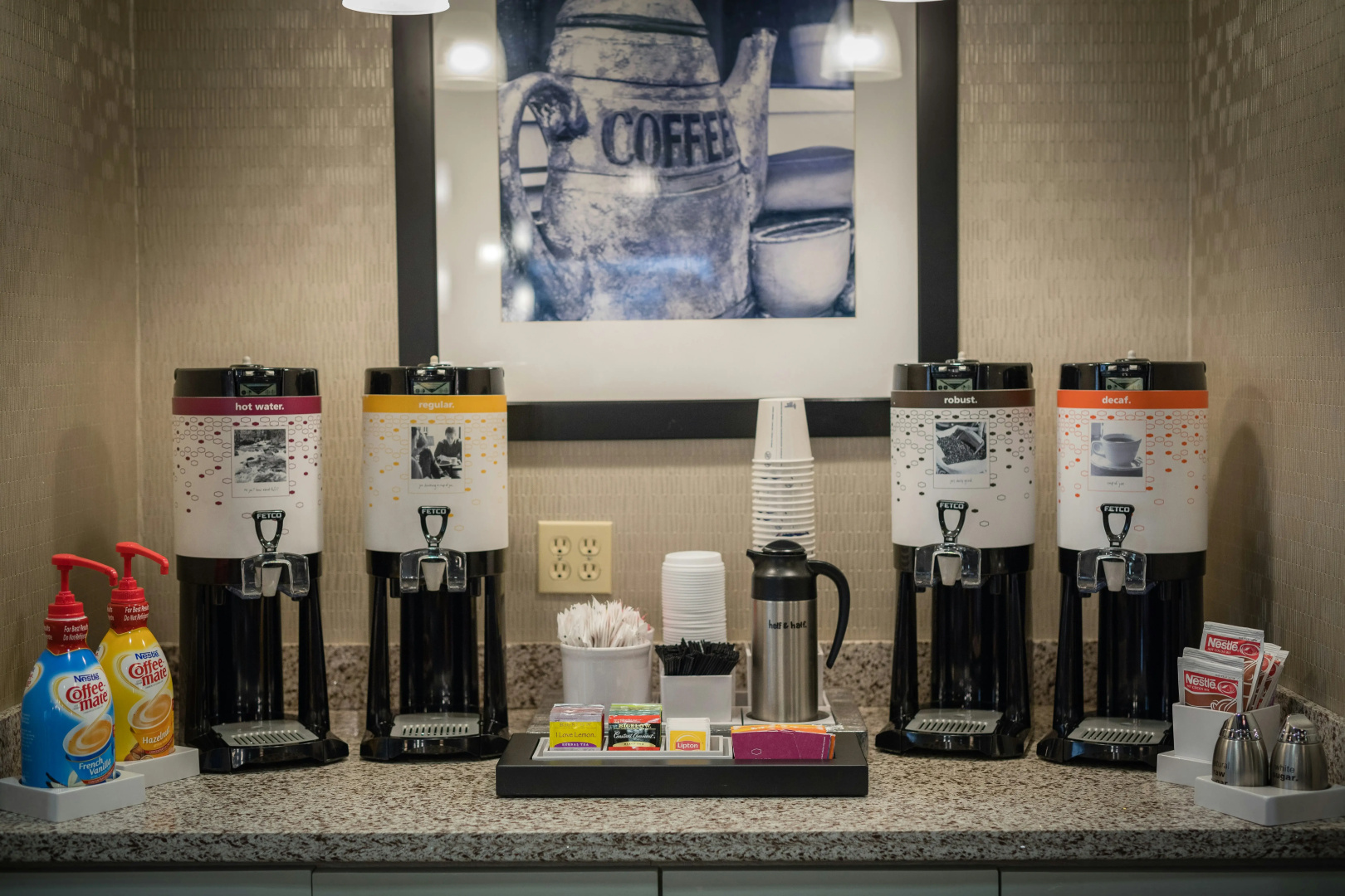 Photo - Hampton Inn San Francisco Airport