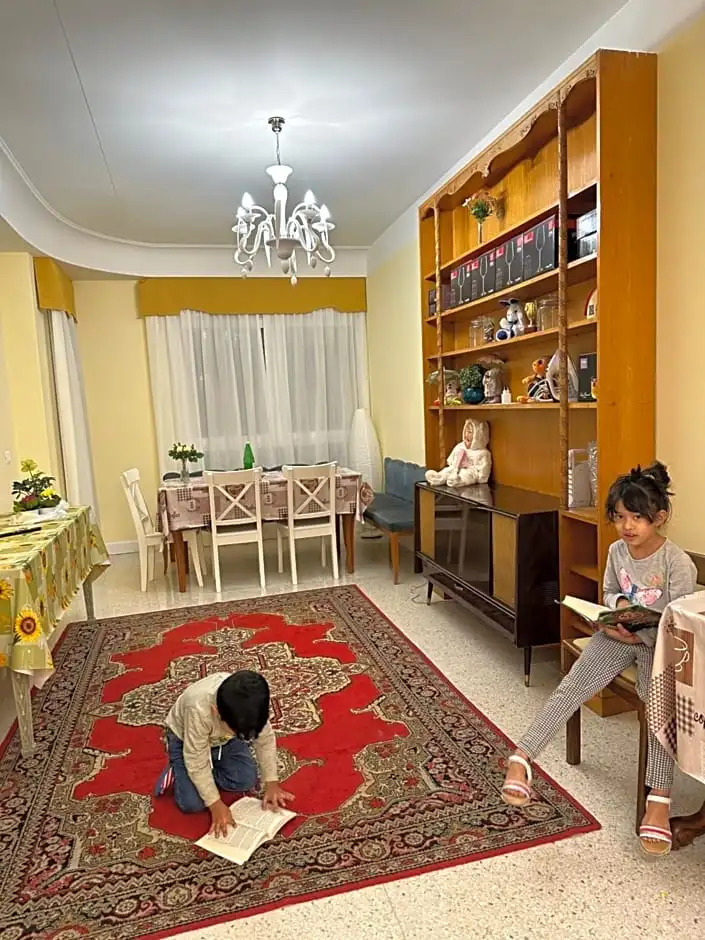 Foto - Guest House Train Station Venice - Atika & Atif