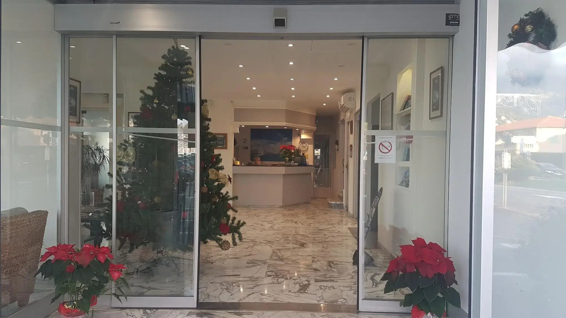 Foto - Hôtel Le Dauphin