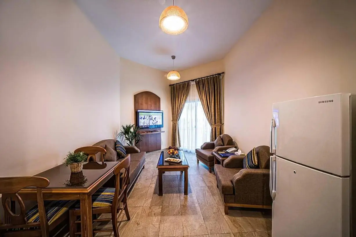 Photo - Umm Al Quwain Beach Hotel