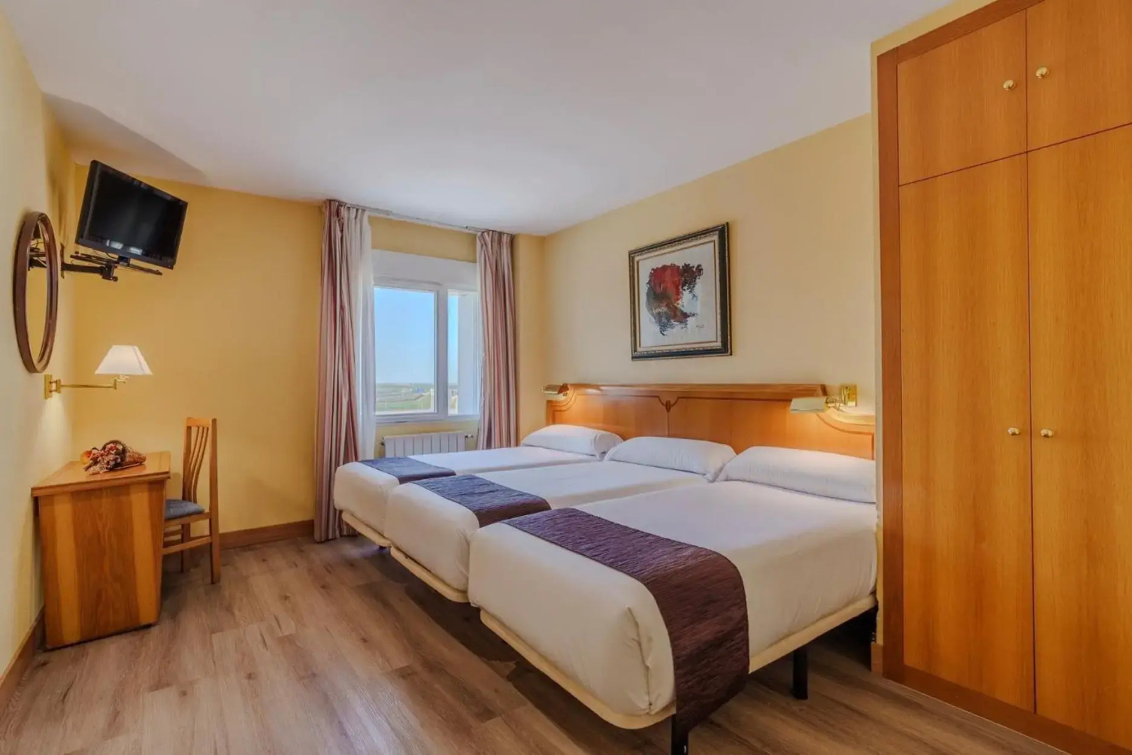 Foto - Hotel Rey Arturo Burgos