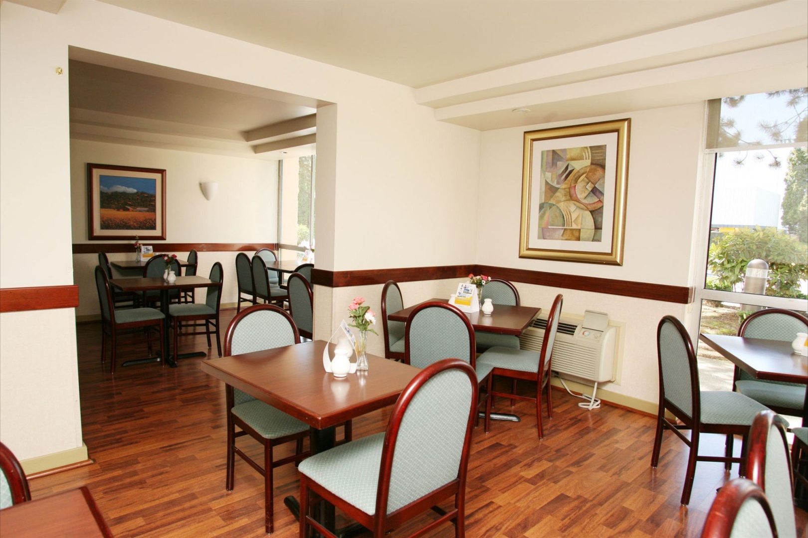 Photo - Quality Inn & Suites Everett