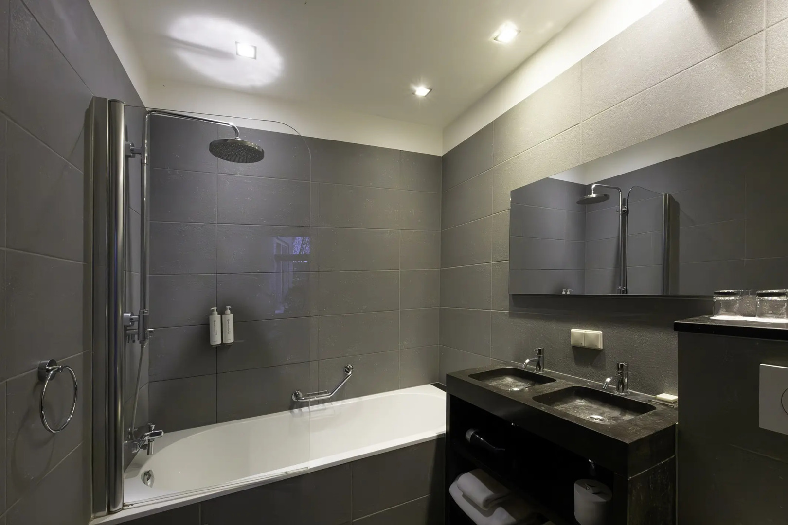 Photo - Catalonia Vondel Amsterdam