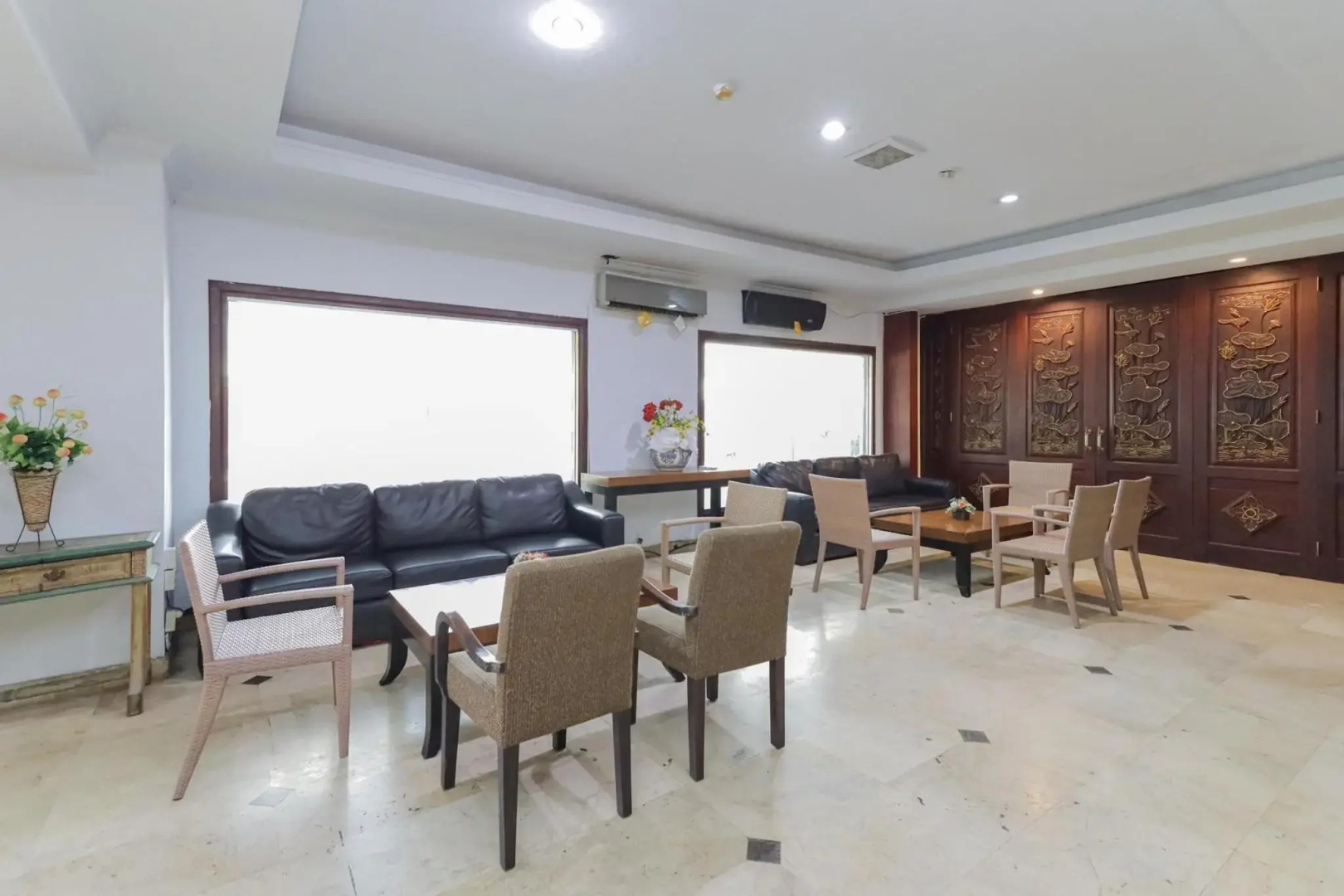 Foto - Urbanview Hotel Taman Suci Denpasar Bali