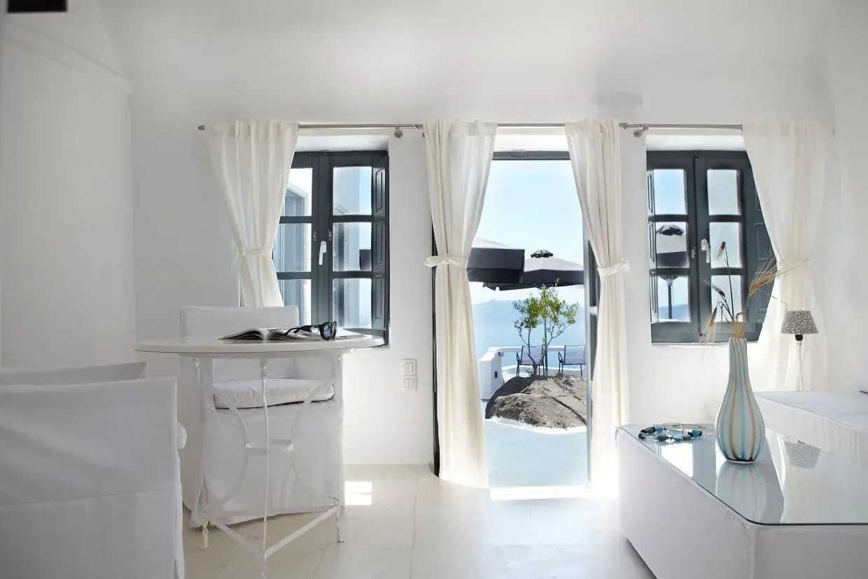 Photo - Sun Rocks Boutique Hotel