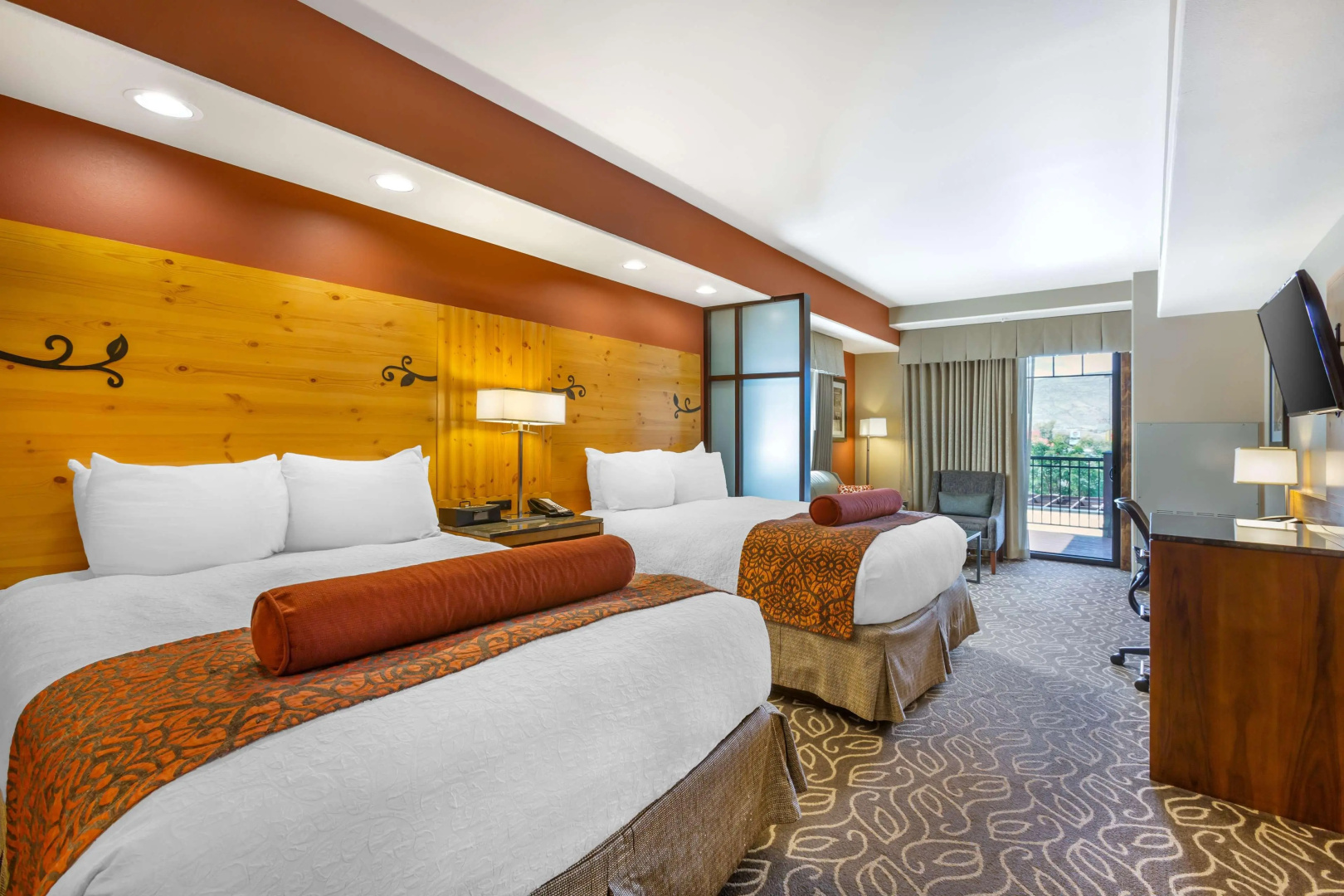 Photo - Best Western Premier Ivy Inn & Suites