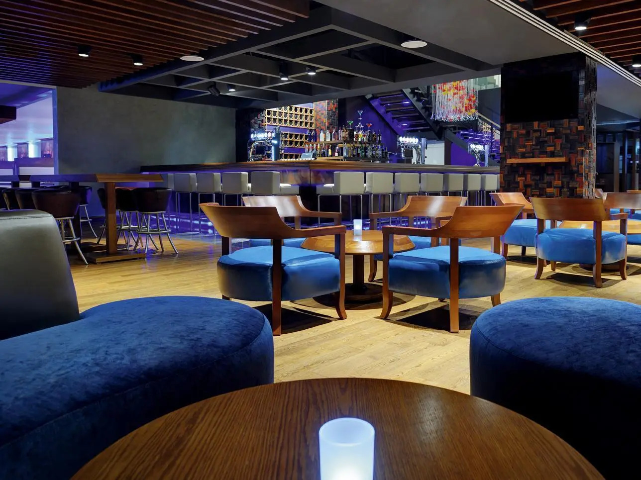 Photo - Mövenpick Hotel Jumeirah Lakes Towers Dubai