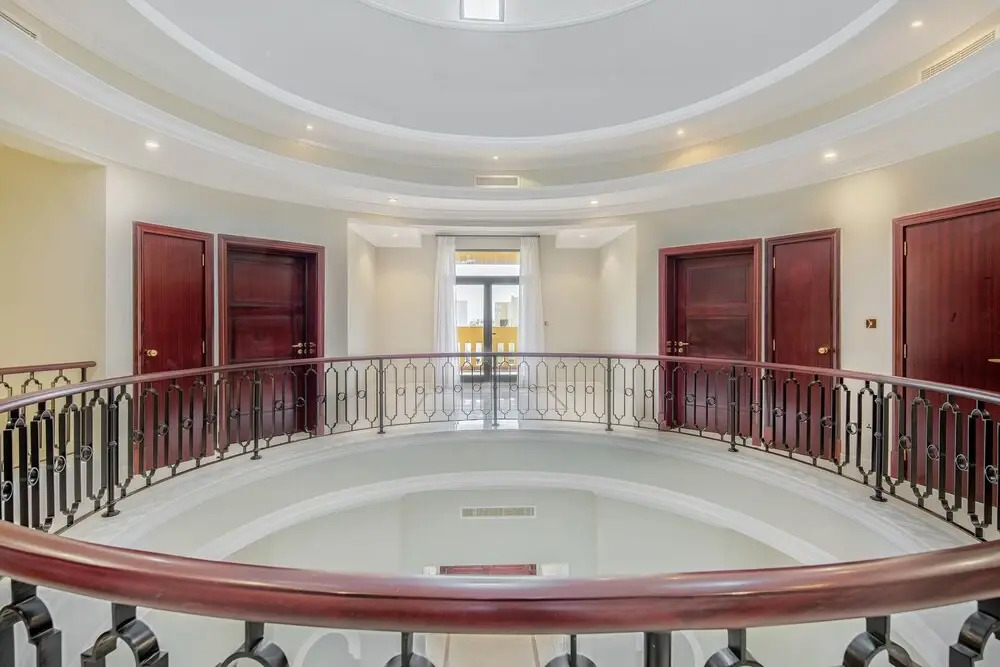 Foto - Maison Privee - Prvt Pool & Beach Access in Luxury Palm Jumeirah 6BR Villa