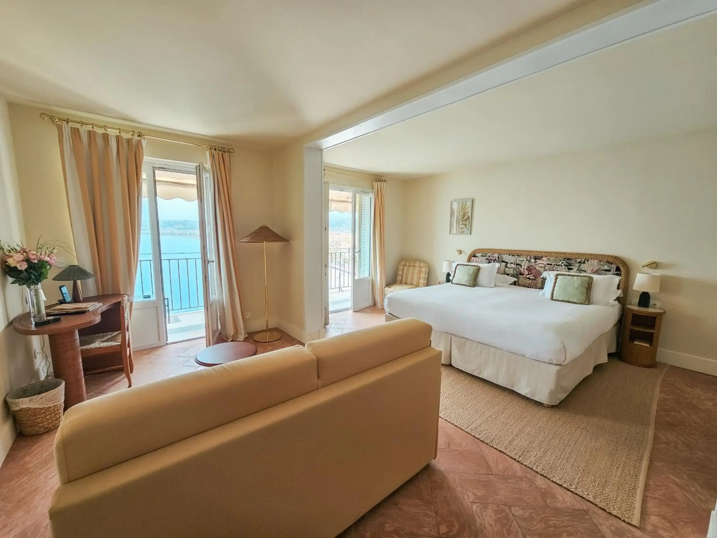 Foto - Hôtel La Pérouse Nice Baie des Anges