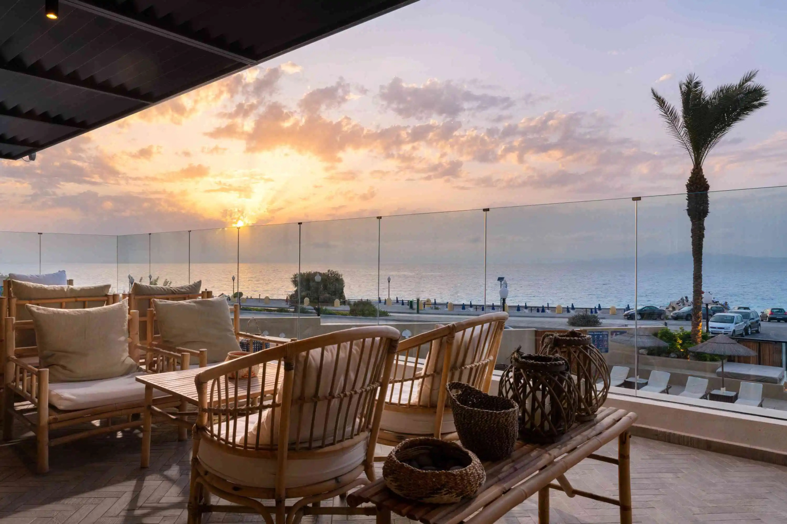 Photo - Blue Sky city beach hotel