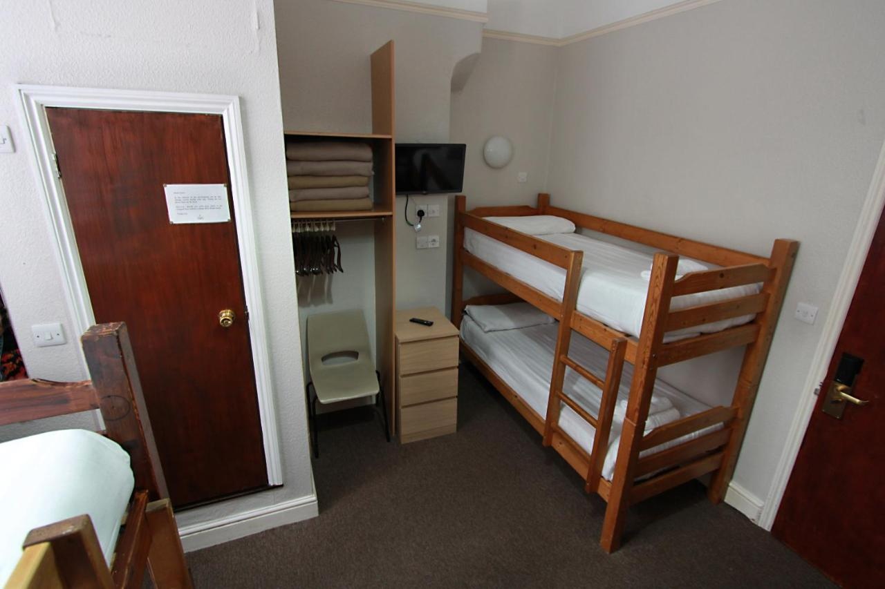 Photo - Lords Hotel