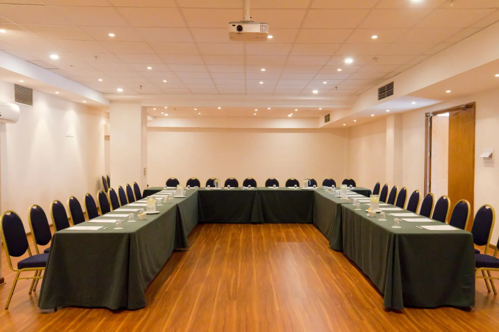 Photo - Hotel Director Vitacura