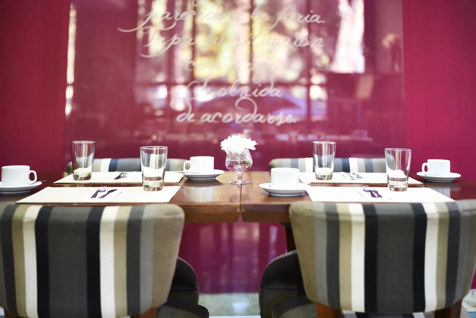 Foto - Portal Plaza Suites