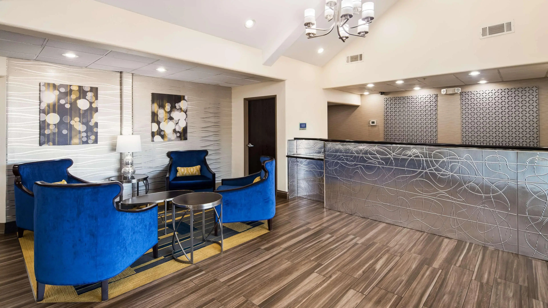 Photo - Best Western Plus Tulsa Inn & Suites