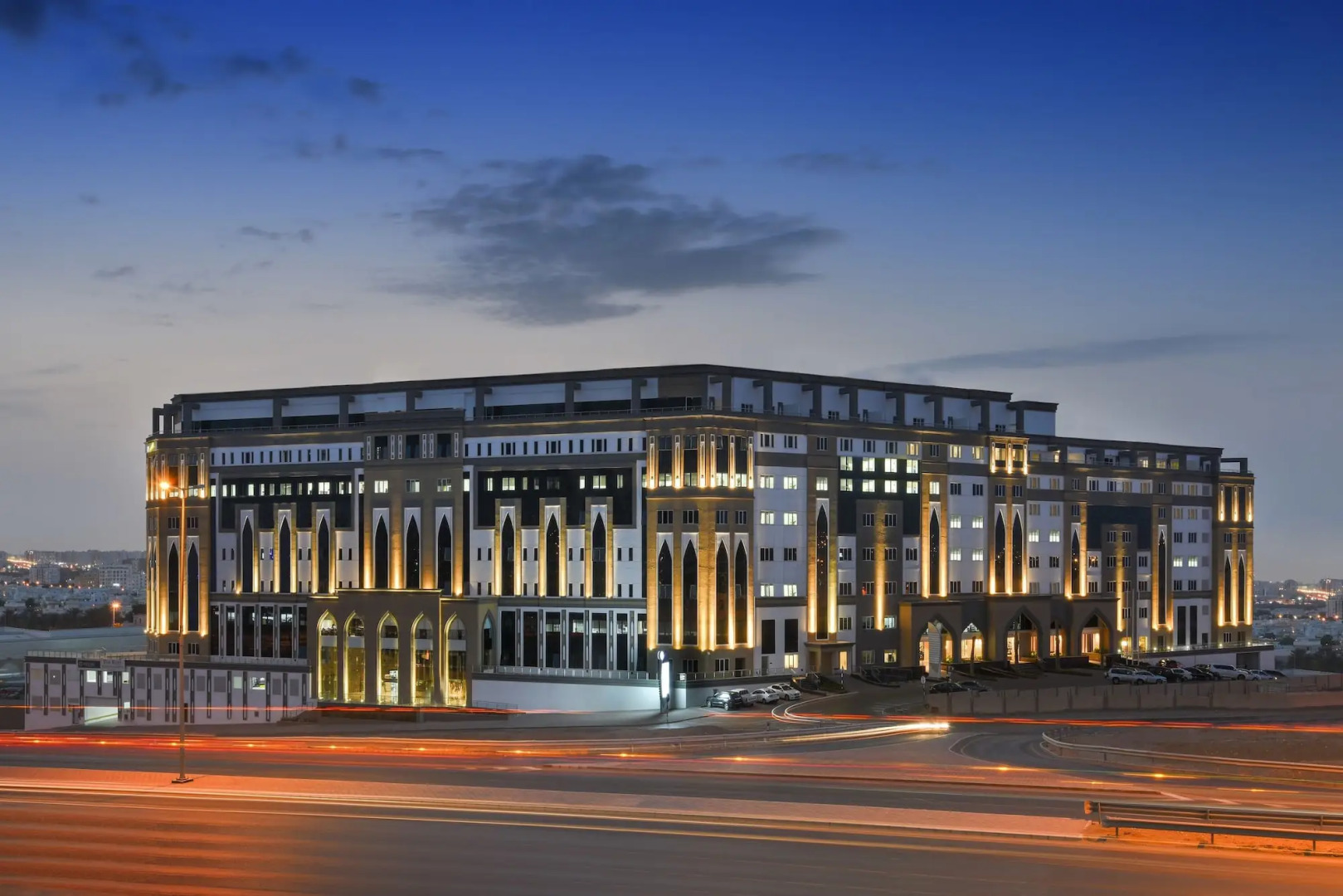 Photo - Fraser Suites Muscat