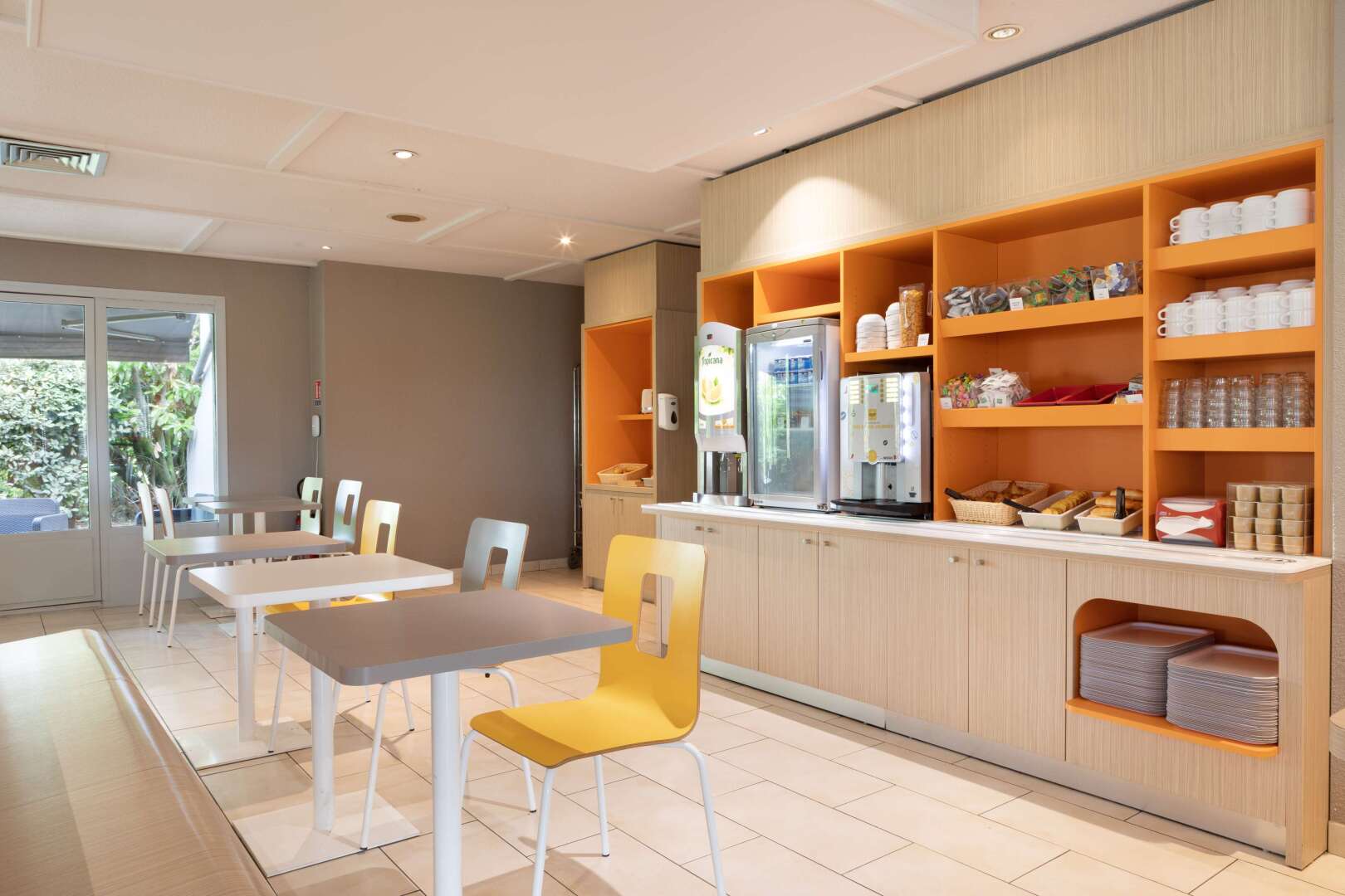 Photo - Premiere Classe Poitiers Futuroscope - Chasseneuil