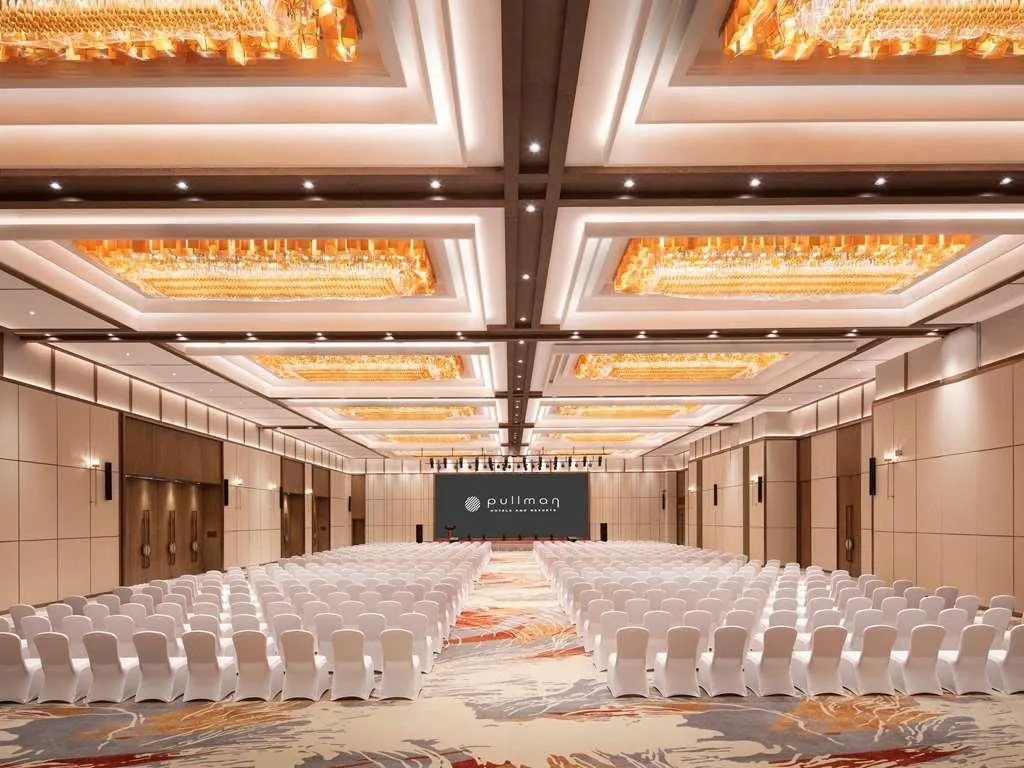 Pullman Yuxi Falcon
