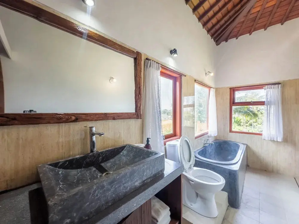 Photo - Giriya Amerta Hotel