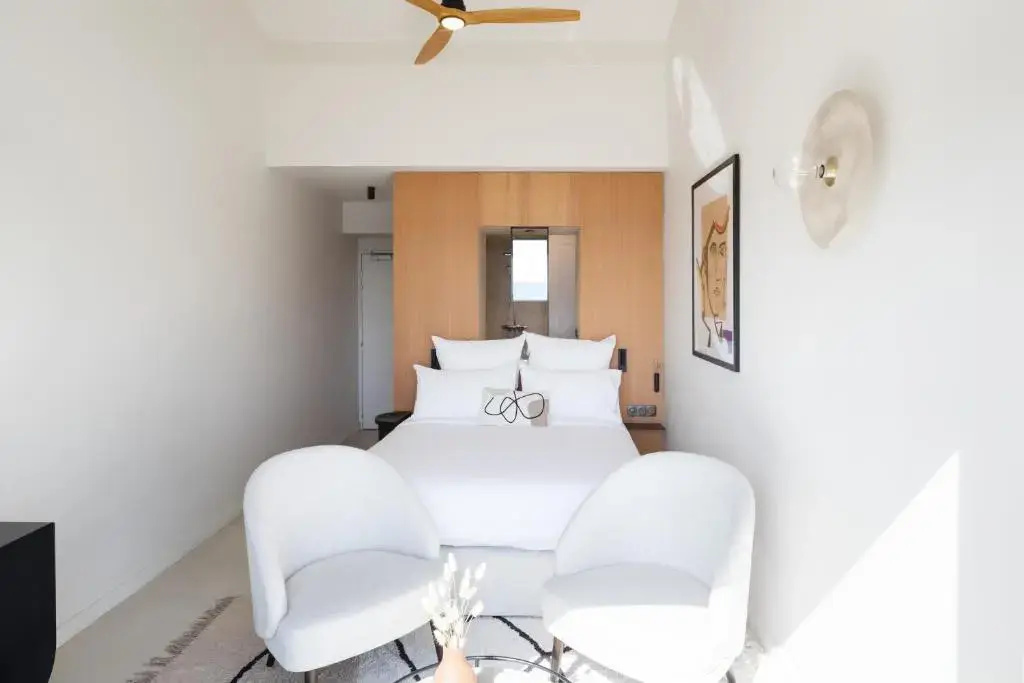 Photo - Les Elmes - Hôtel, Spa & Plage Privée