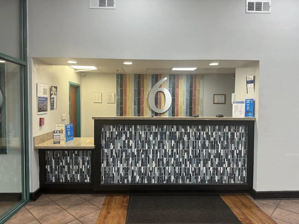Foto - Studio 6 Extended Stay - Savannah, GA - Gateway & I-95
