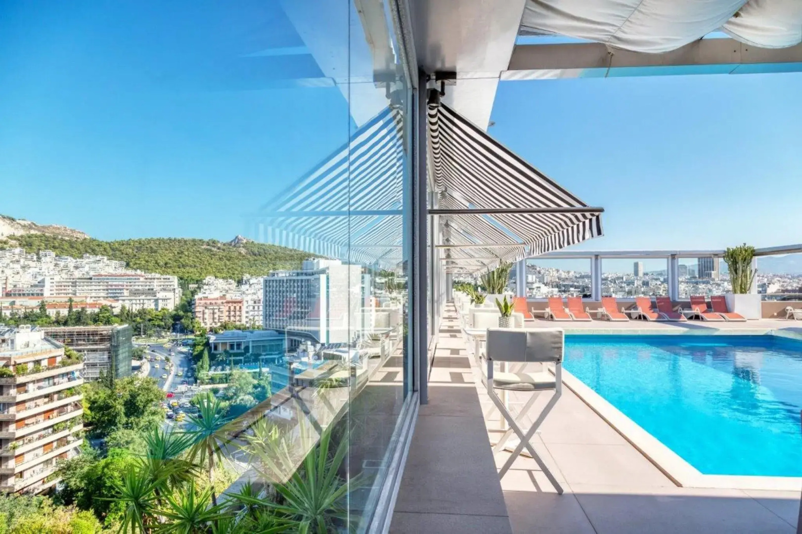 Photo - Divani Caravel