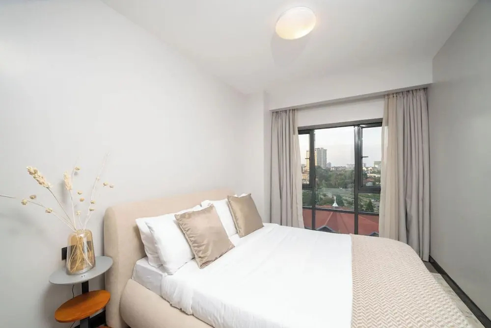 Loocid Apartments at Astoria