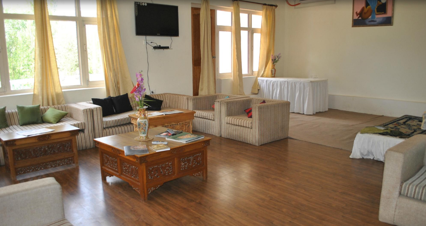 Reenam Hotel