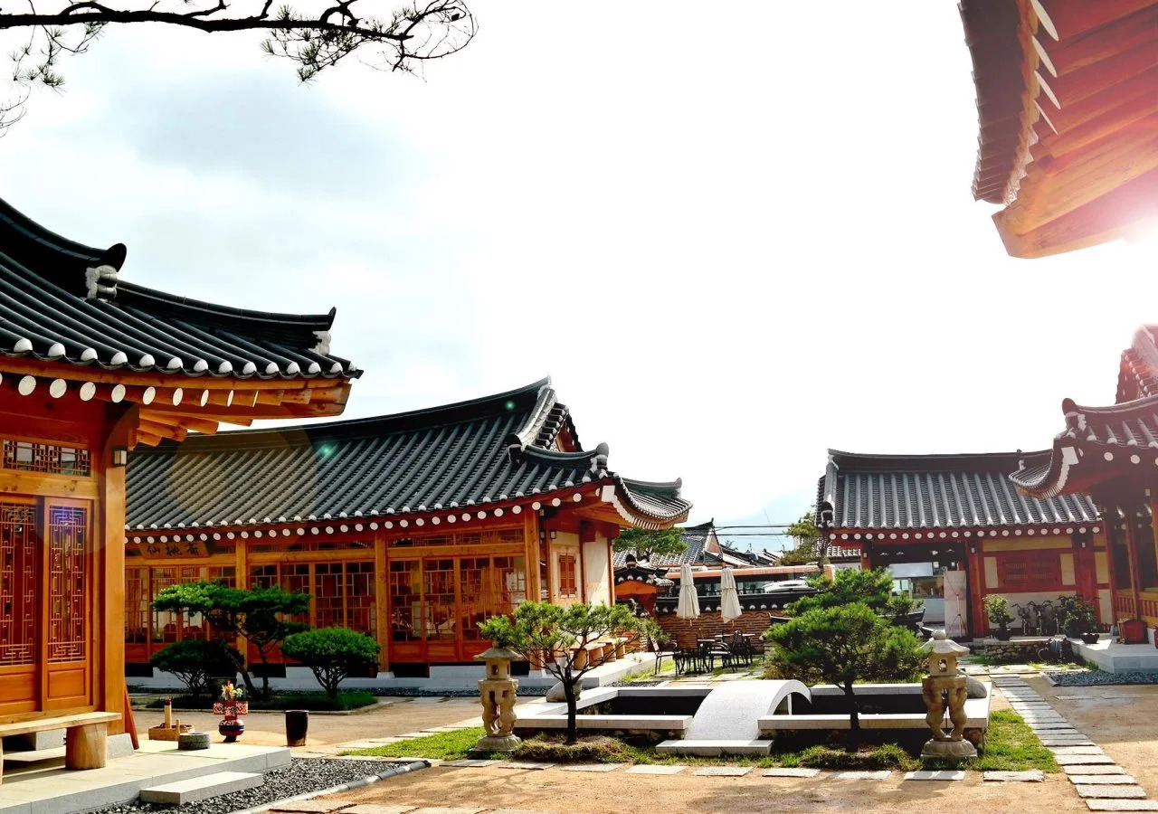 Photo - Hwangnamguan Hanok Village