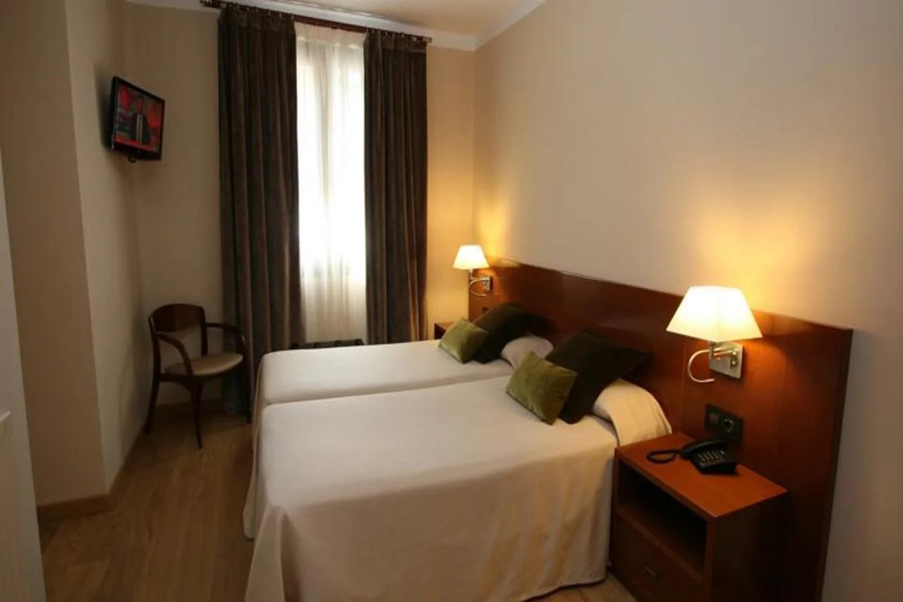 Photo - Hotel Pyrénées