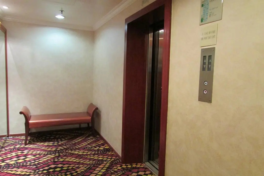Photo - Oxford Hotel