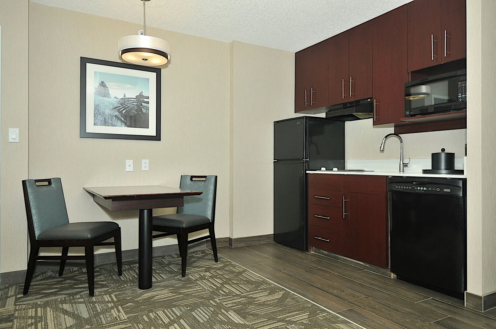 Foto - Hampton Inn & Suites by Hilton Calgary-Airport