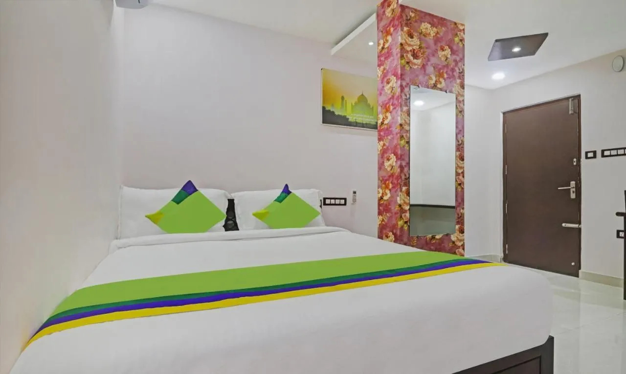 Photo - Itsy Hotels J A Royal Suites Manikonda