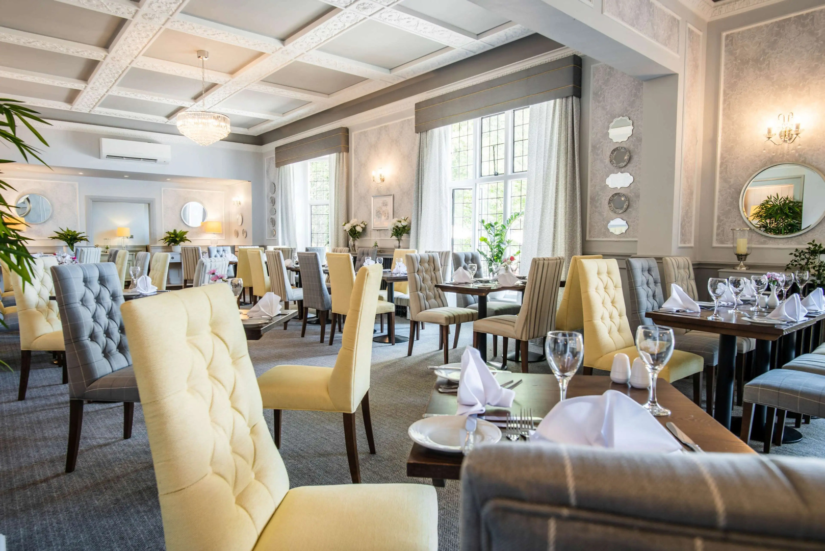 Photo - Southcrest Manor Hotel, Best Western Signature Collection