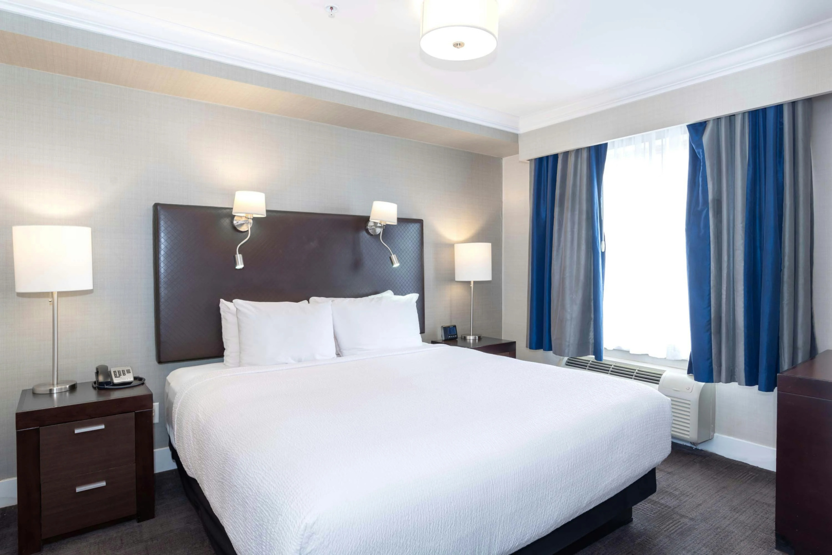 Photo - Sandman Signature Langley Hotel