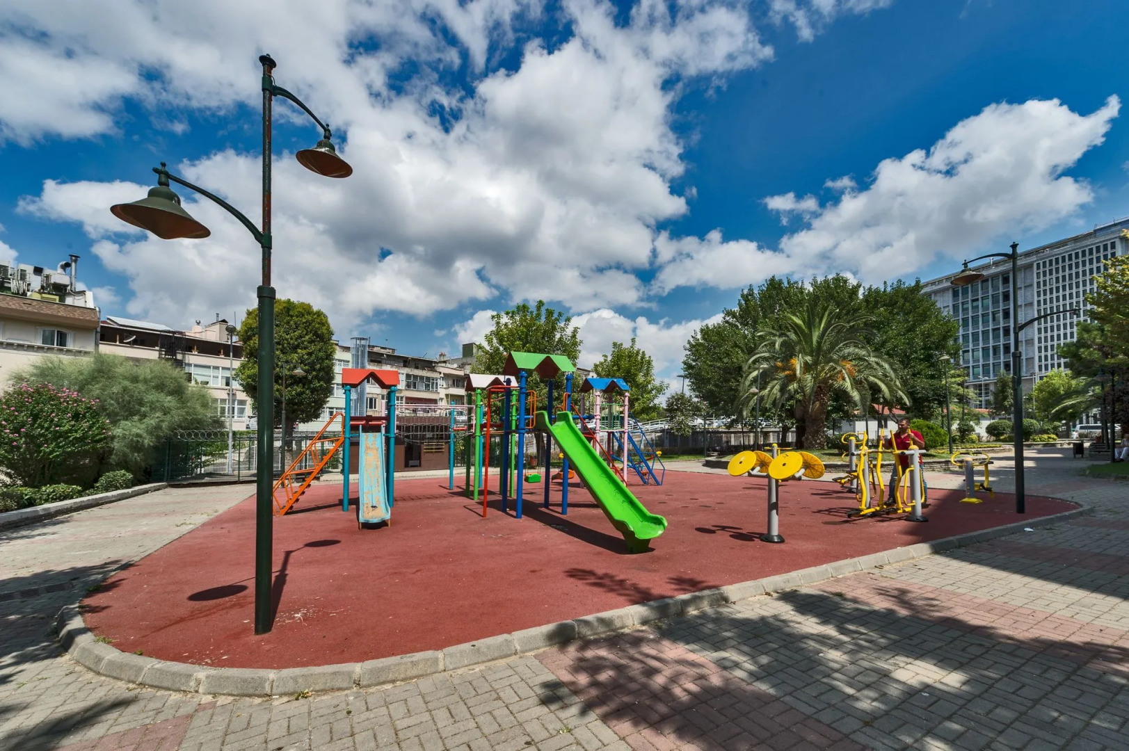 Photo - Grand Pamir Hotel