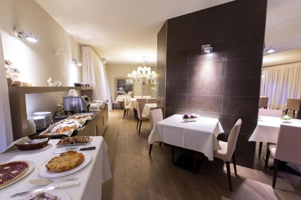 Photo - Spa Hotel Parigi 2