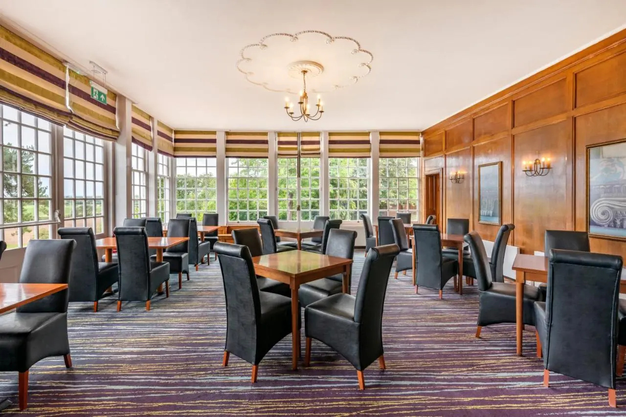 Photo - Wychnor Park Country Club