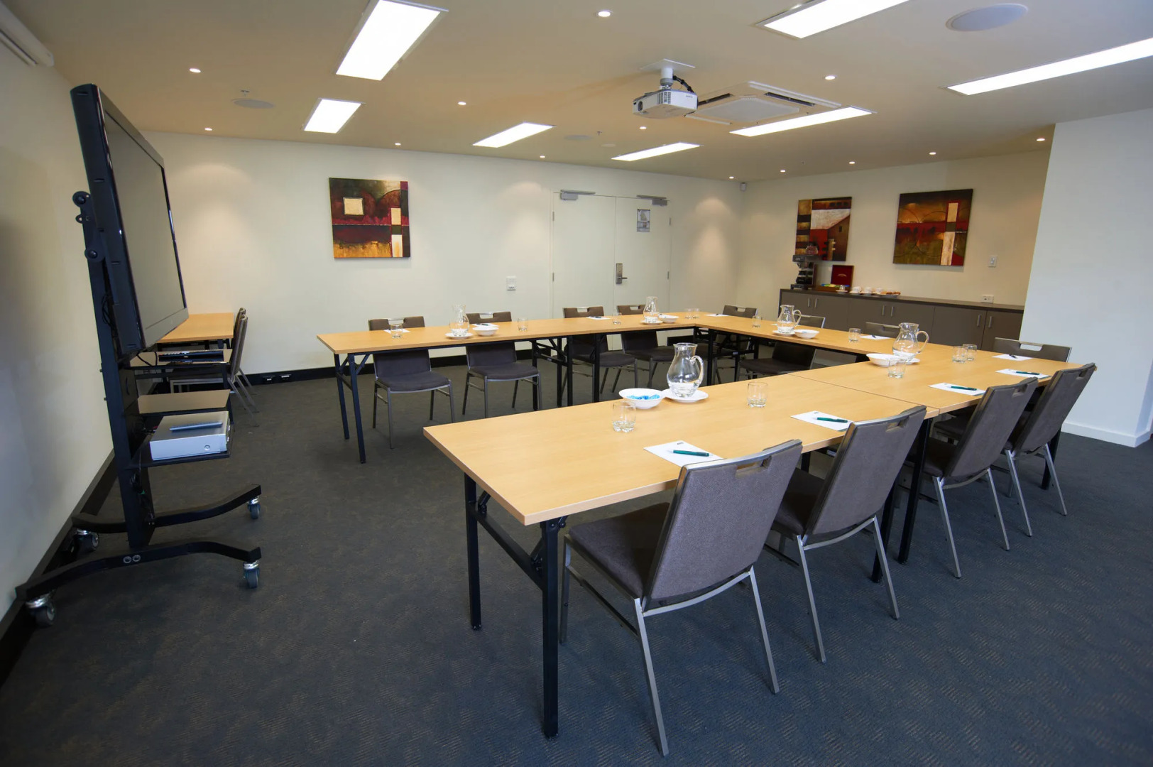 Foto - Quest Cheltenham