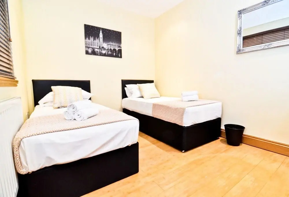 Photo - Thames View House Surrey Quays