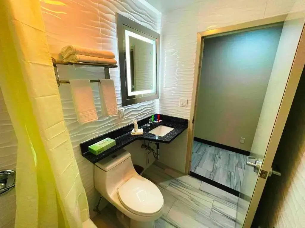 Photo - Casa Blanca Hotel Brooklyn