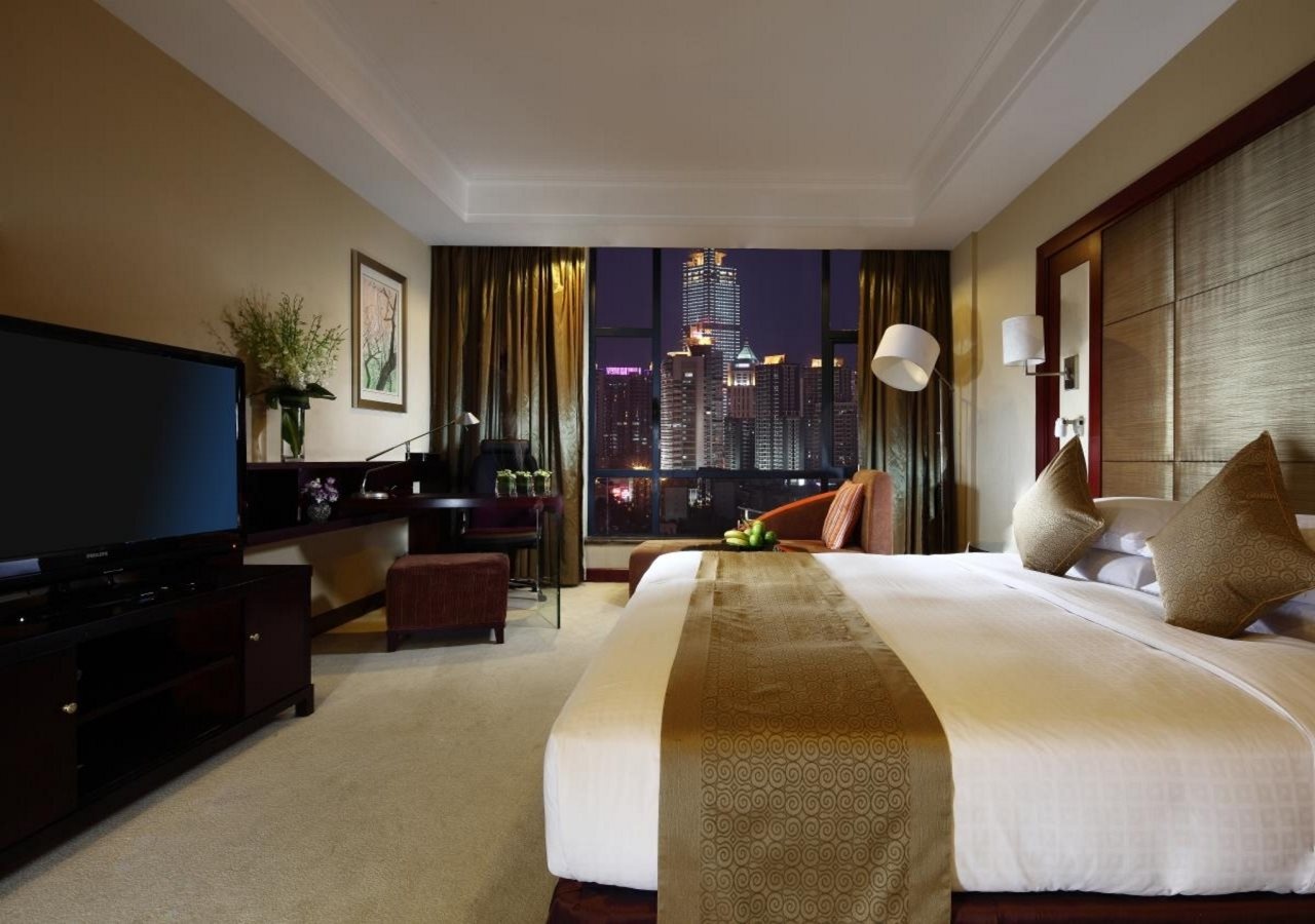 Premier Red Forest Hotel