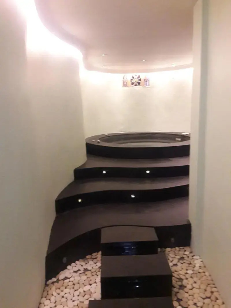 Photo - The Radiant Hotel