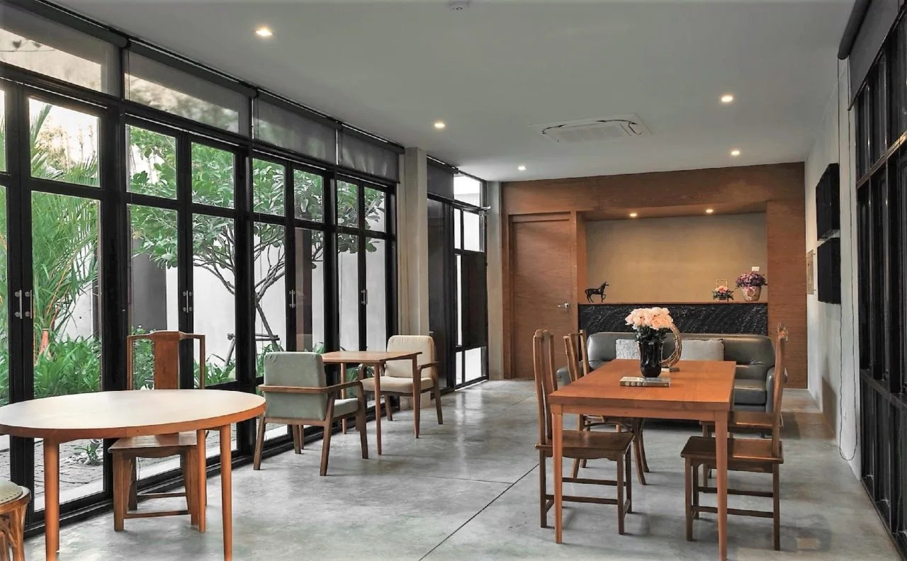 Photo - Cherlock hotel