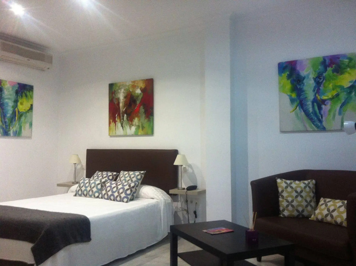 Photo - Cool Sevilla Hotel