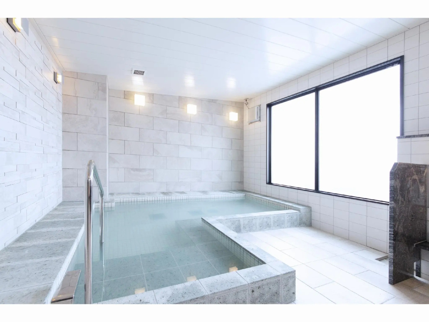 Foto - HOTEL HILLARYS Shinsaibashi