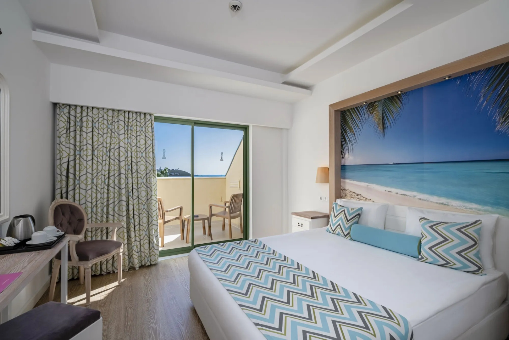 Foto - İz Flower Side Beach Hotel