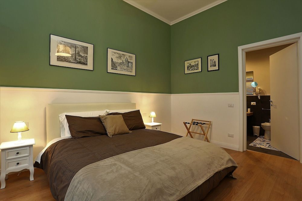 Photo - Romantica Guest House